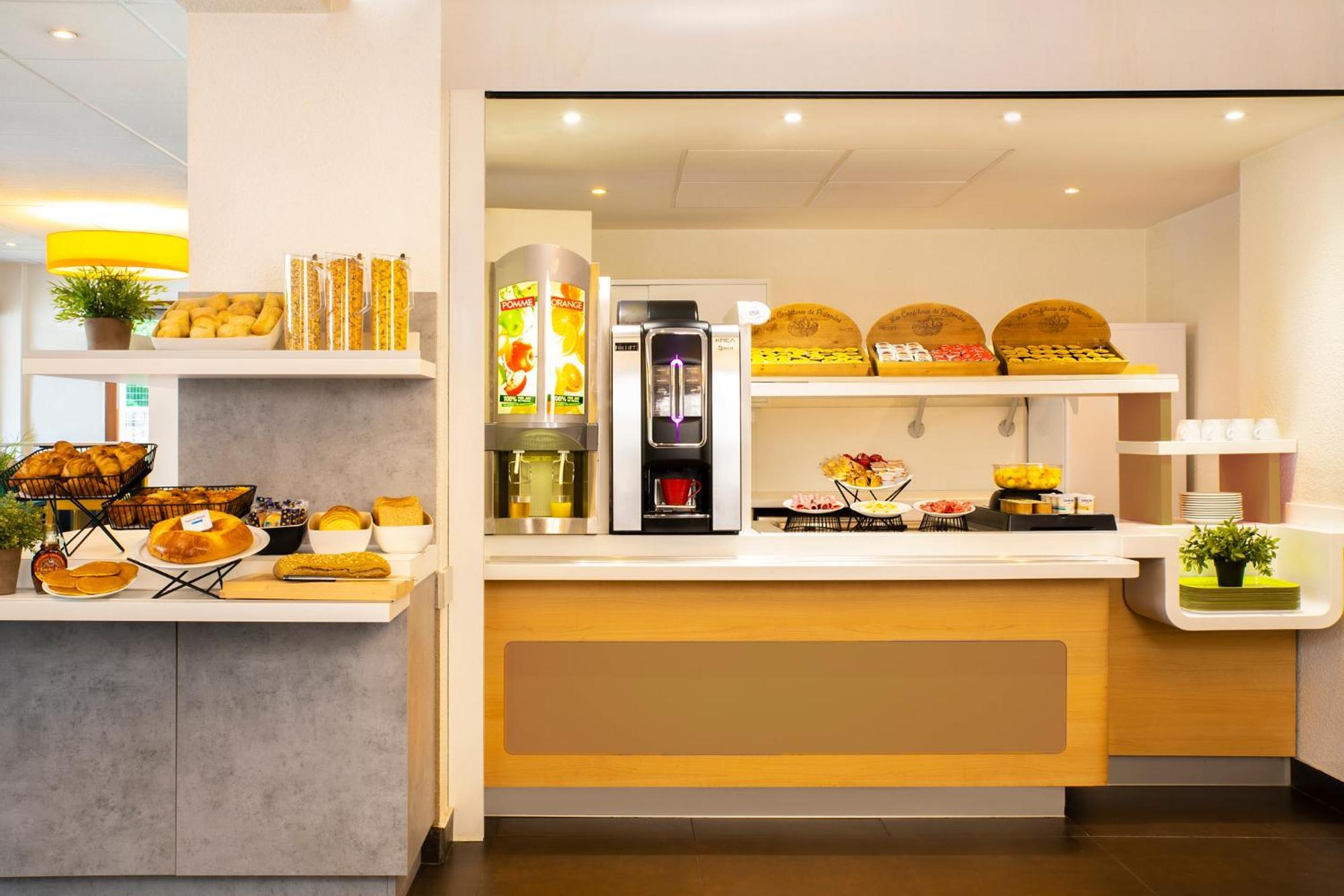 Ibis Budget Grenoble Voreppe Dış mekan fotoğraf