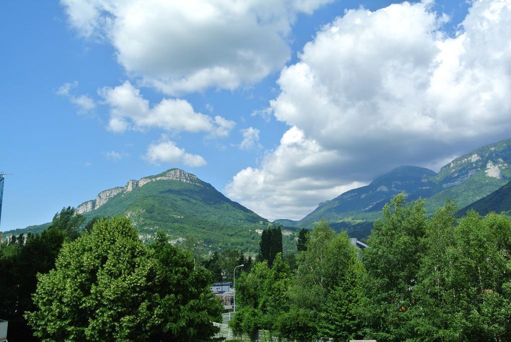 Ibis Budget Grenoble Voreppe Dış mekan fotoğraf